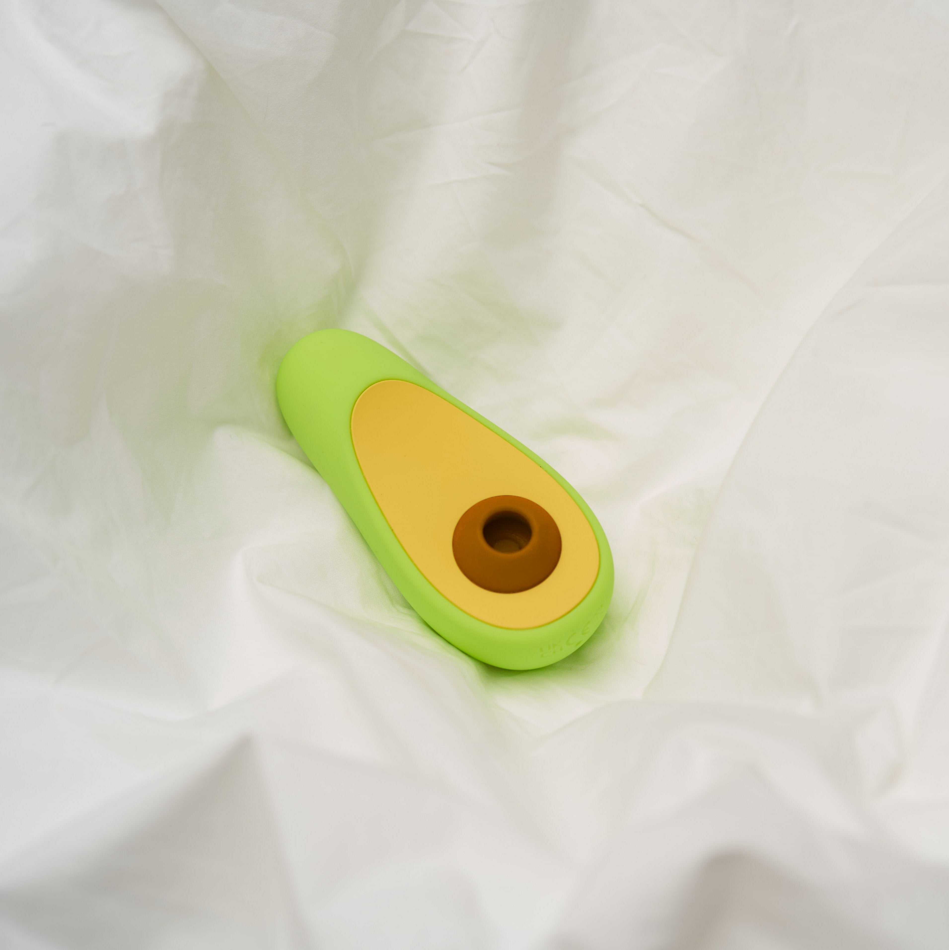 Vibromasseur clitoridien Avocat — charge